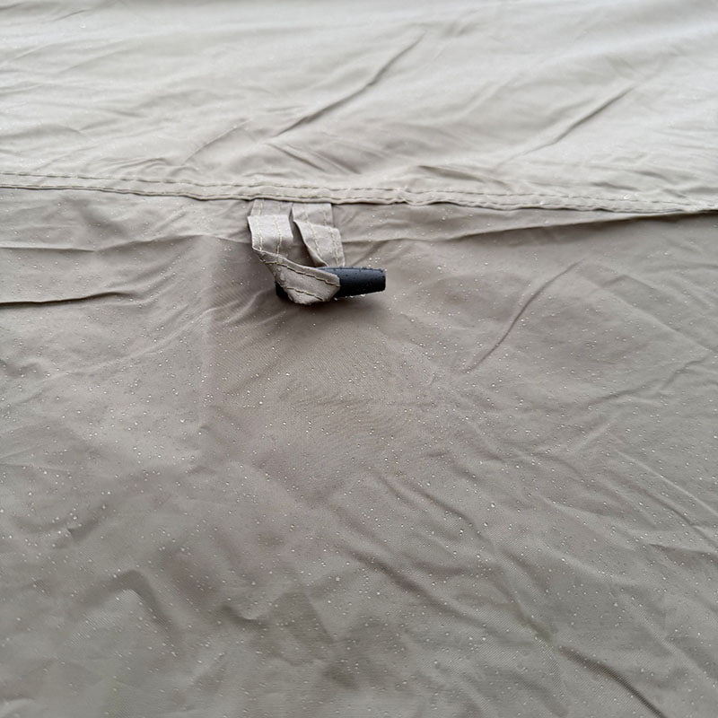 Velit Castra duplex iacuit tabernaculum coniungens tergo vehiculum